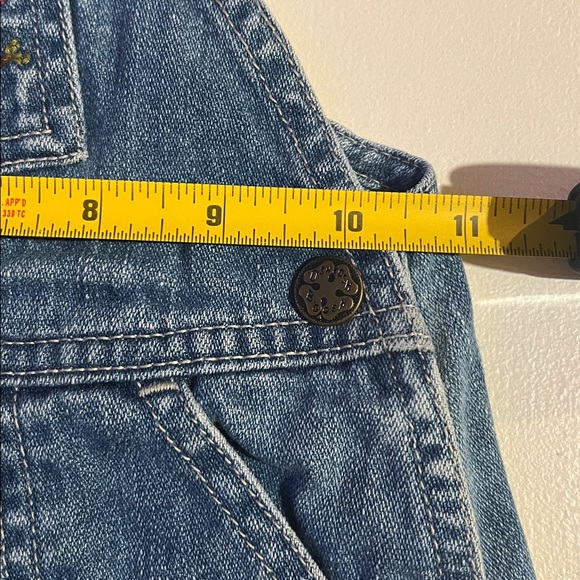 Oshkosh denim embroidered overall dress toddler size 3 - Picture 4 of 11